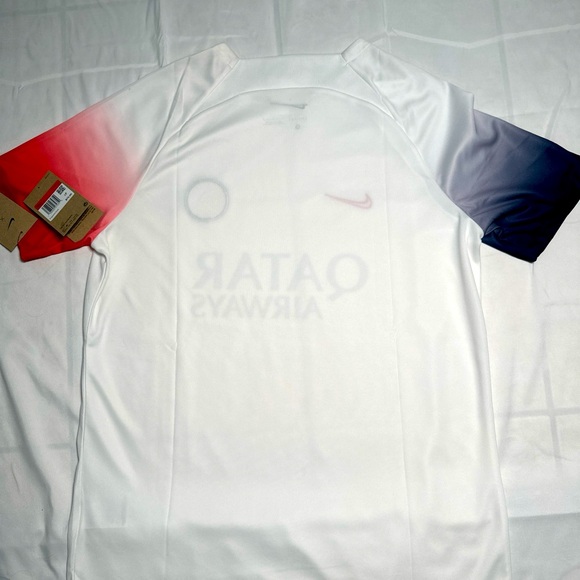 Nike Paris Saint Germain Men's Size Large Soccer Jersey FD0630-101 - Picture 4 of 4